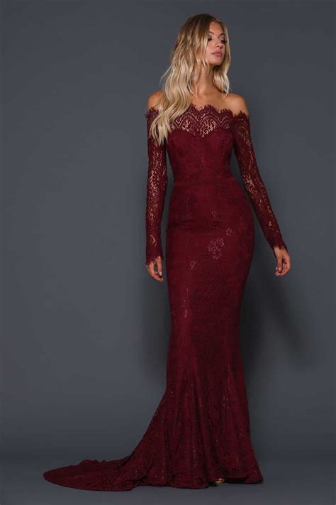 Women's Burgundy Dress For Wedding at Tiffany Nutt blog