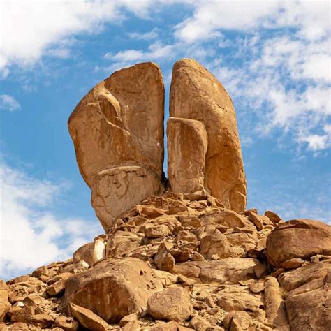Saudi Arabia Travel | Visit Mount Sinai and the Split Rock