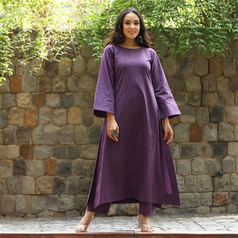 Sudeshna Handloom set – Kameez.co