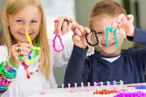 Kids Jewelry Making 的图像结果
