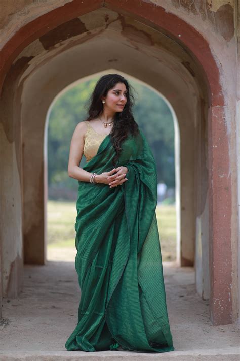 Jai Madan in Hara Rang Saree – Buy Green Handloom Cotton Saree | Huts ...