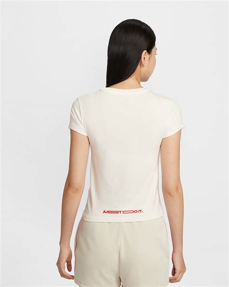 Nike Sportswear Chill Knit Women's Cropped T-Shirt. Nike IN
