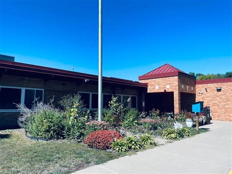 Fist Bump Friday, Pine Bend Elementary, Inver Grove Heights, 8 December ...