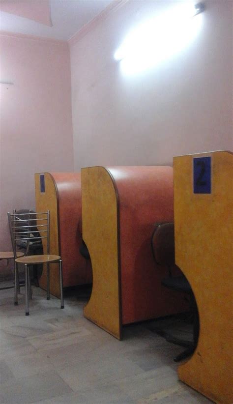 Pegasus Cyber Cafe near GTB Nagar Metro Station – Leisure in Delhi ...