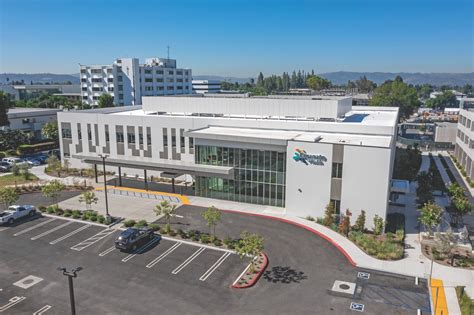 Emanate Health Opens New Cancer Center - Los Angeles Business Journal