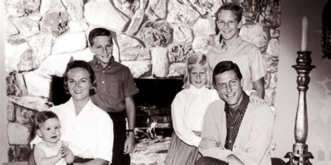 MLB Legend Barry Bonds' Children, Including His Beautiful Daughters ...