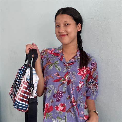 Adimanav.com - Geekiest online store of graphic t-shirts, badges, mugs ...