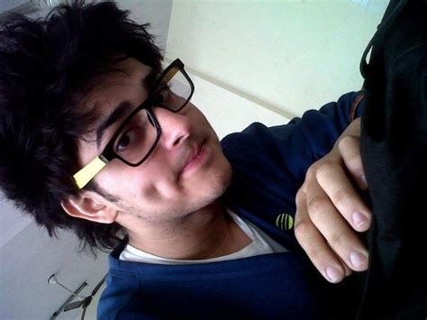 Your Crush On Bigg Boss 11 Contestant Priyank Sharma May Fade After ...