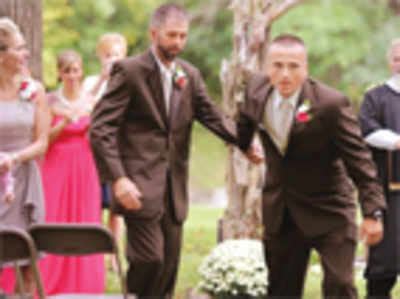 Bride’s dad stops wedding so stepdad feels the love