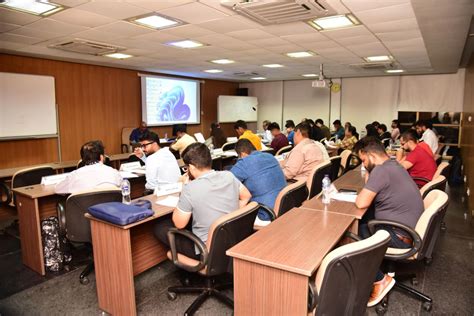 Post Graduate Certificate in Family Business Management (PGCFBM) | IIM ...