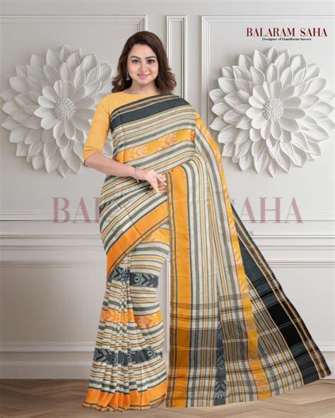 Balaram Saha: Off-White Handloom Soft Traditional Dhonekali Fish Design ...
