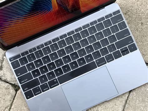 MacBook 篇二：教你在MacBook Pro上玩转Windows 11系统，谁说Mac不能玩游戏，在Windows系统上玩游戏也是一种 ...