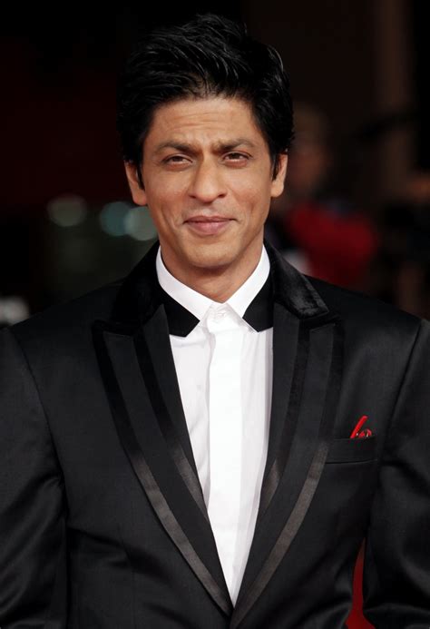 Shahrukh Khan to Trademark his Initials ‘SRK’ - IBTimes India