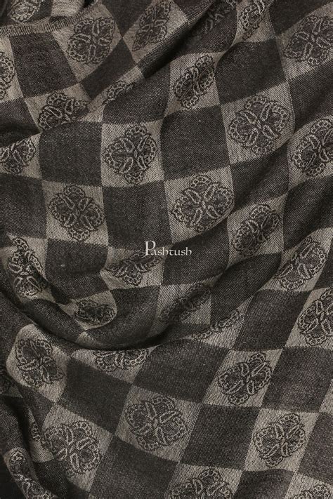 Pashtush His and Her Set of Fine Wool Stoles with Premium Gift Box Pac ...