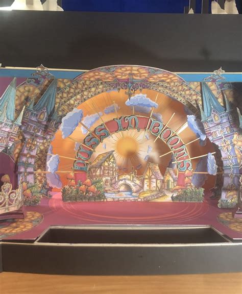 Machine Box Stage Set 的图像结果