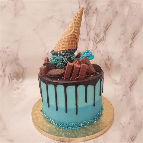 Chocolate Ice Cream Drip Cake | Melted Icecream Theme Cake – Liliyum ...