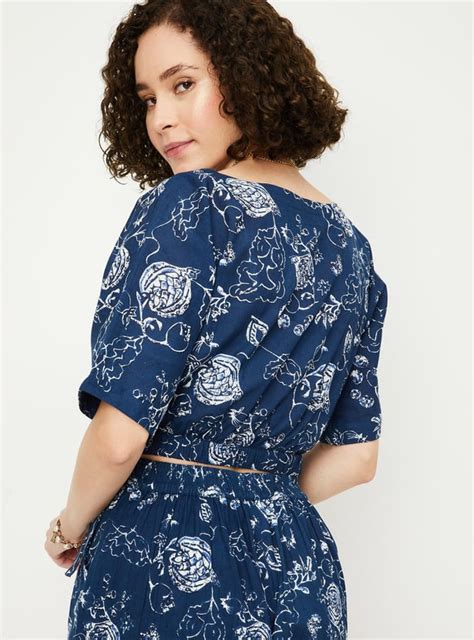 Buy Women Printed Boat Neck Crop Top Online at just Rs. 399.0 ...