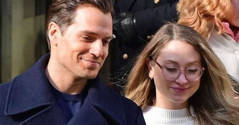 Henry Cavill and Natalie Viscuso expecting first child: Man of Steel ...