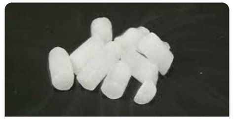 The molecules of Carbon dioxide in dry ice form - Brainly.in