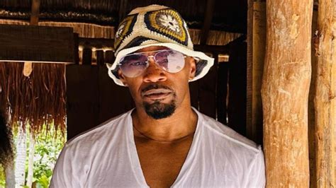 Jamie Foxx Enjoys Karaoke Night With RHOA Stars Phaedra Parks, Cynthia ...