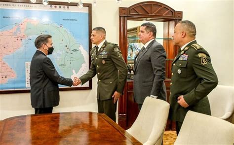 Jorge Gobea es designado como nuevo director del Senafront | La Prensa ...