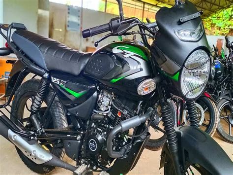 Bajaj CT 125X Price Features