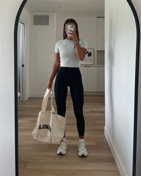 Gym Outfits 的图像结果