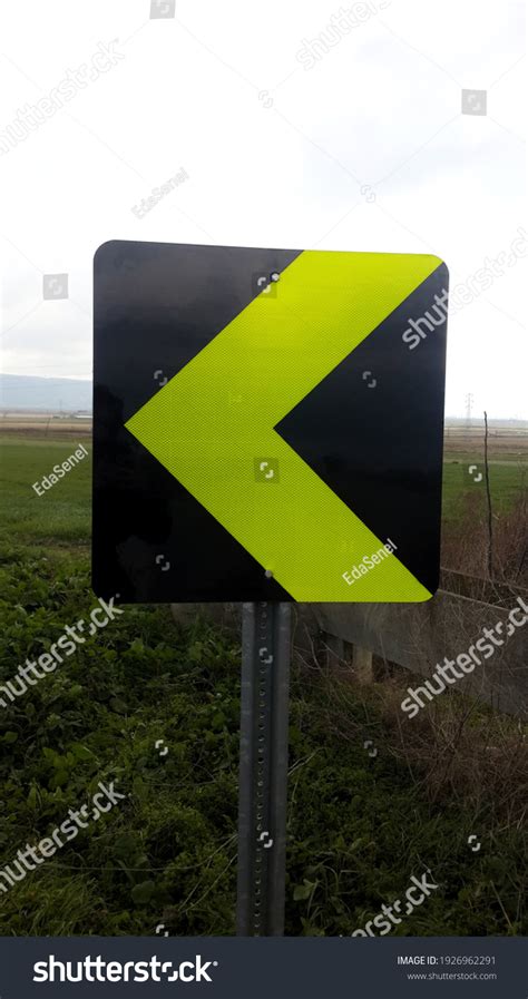 Left. Sign 的图像结果