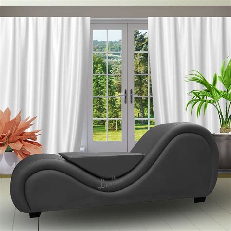 Tantra Chair with Cushion | Luvottica