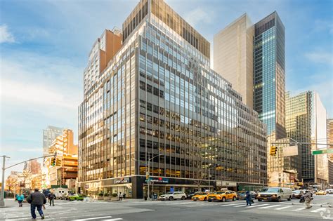 845 Third Ave, New York, NY 10022 | LoopNet