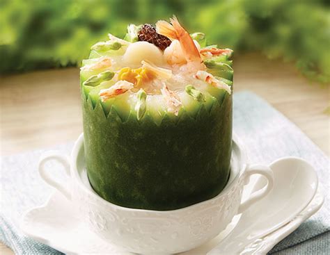 アミガサタケとシーフード入り冬瓜スープ | 日本