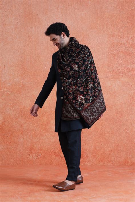 Grab Men's Dupatta Sets for Every Occasion by Kisah