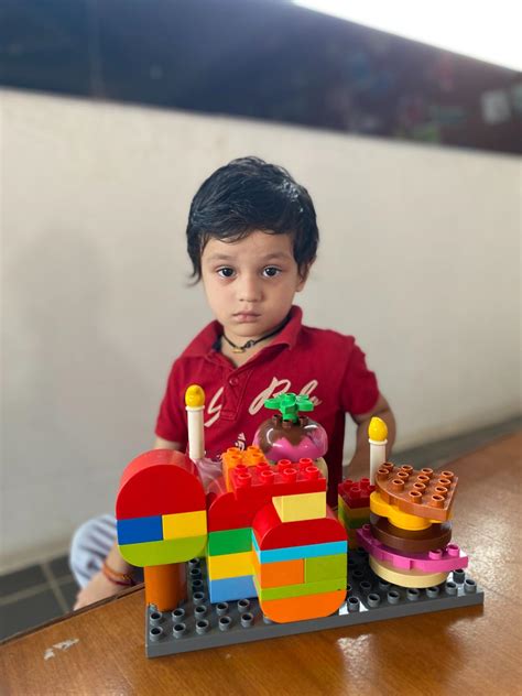 Learning with LEGO DUPLO - TeachSTEAM