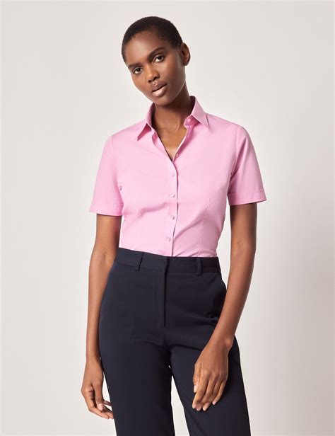 Women's Pink Fitted Short Sleeve Shirt | Hawes and Curtis