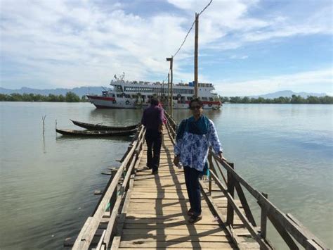 HOTEL NE-TAUNG (Teknaf) - Hotel Reviews & Photos - Tripadvisor