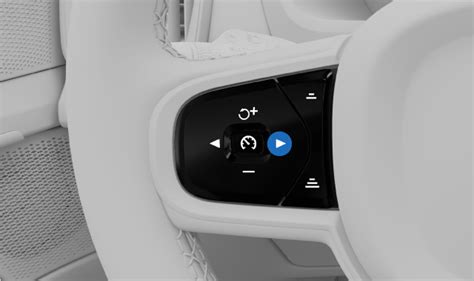 XC90 Switching between Pilot Assist and adaptive cruise control while ...