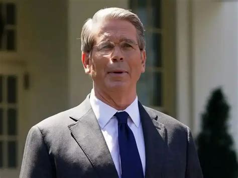 Debt Ceiling Risks Loom Despite Record US Tariff Revenue - U.S ...