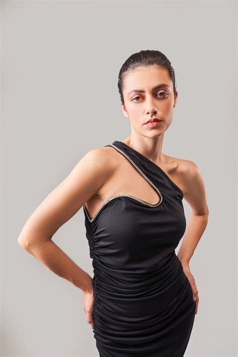 RUCHED BLACK BODYCON CUTOUT DRESS – Sotbella