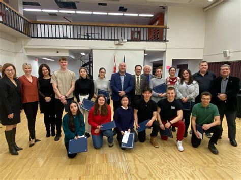 A record 16 EMSB students awarded prizes for Excellence in French