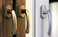 maniglie per persiane maniglie per finestre in pvc windoor serramenti maniglie per persiane maniglie per finestre in pvc windoor serramenti