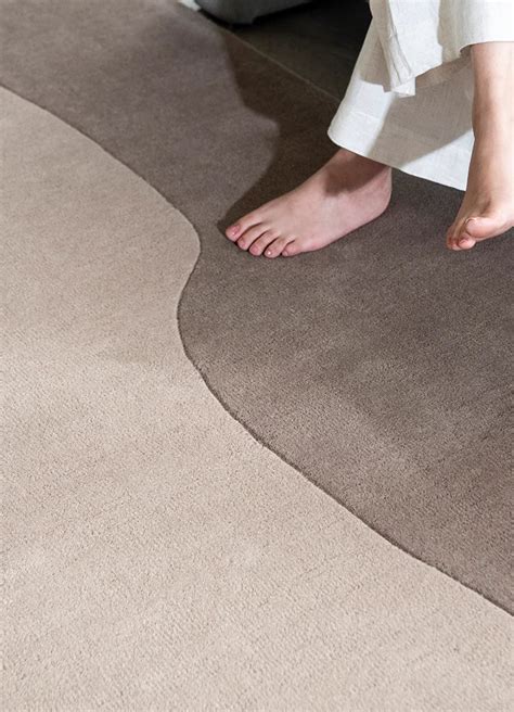 Earth & Sky Harmony Rug - Elegance in Earthy Tones