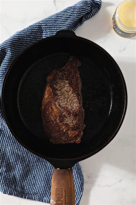 How to get the perfect Cast Iron Ribeye on the stovetop at home