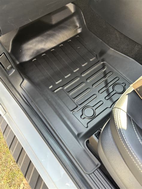 Ford Ranger Floor Mats: Heavy Duty and Odourless Protection - Afriboot