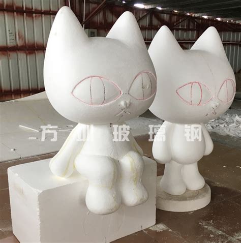 珠海凯丽公司定制玻璃钢公仔雕塑推广其品牌-方圳雕塑厂