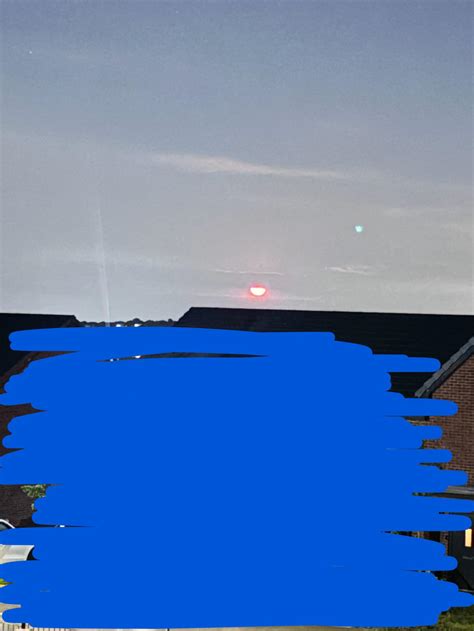 The moon was red/orange then disappeared , why? : r/Astronomy