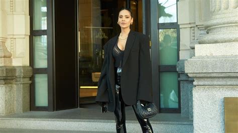 Esha Gupta steps out with Miu Miu's IT bag of the season | Vogue India