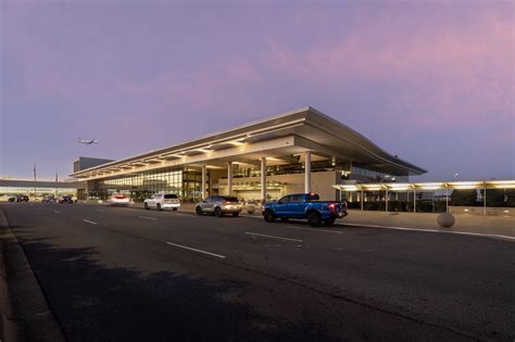 Little Rock Airport Parking | Clinton National Airport