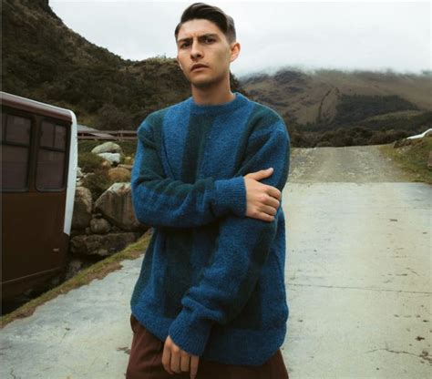 Alex Ponce se convierte en el primer artista ecuatoriano en ingresar a ...