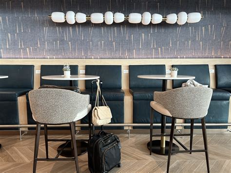 Inside the New Delta Sky Club Lounge at NY’s JFK Airport - AFAR