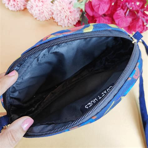 Oval Sling Bag- Blue-Red Flowers – Crafthues